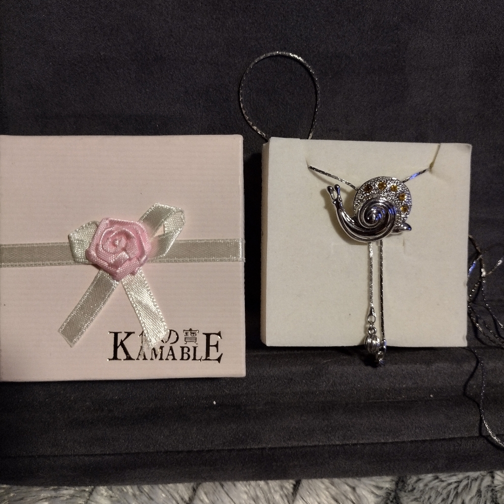 KAMABLE Silver Snail Pendant Necklace With Stones